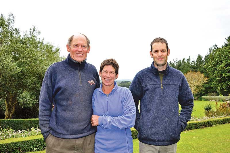 Top farmers recognised by 2015 Ballance Farm Environment Awards