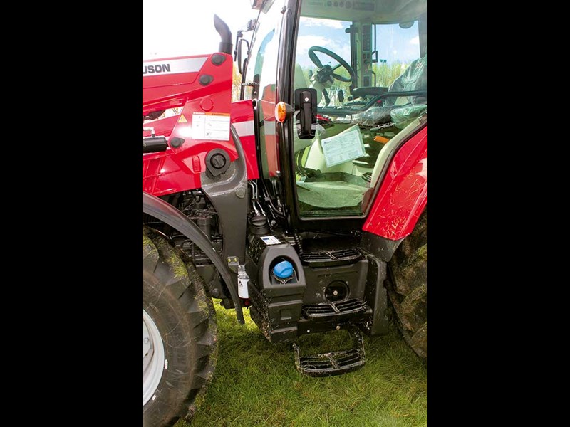 Massey Ferguson MF5612 tractor review