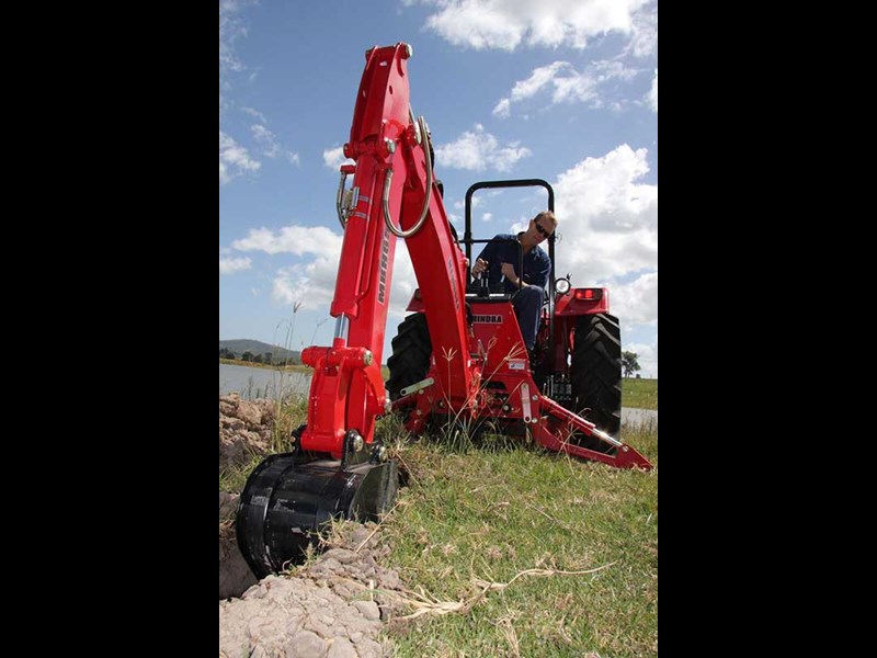 Mahindra 9500 ROPS tractor review