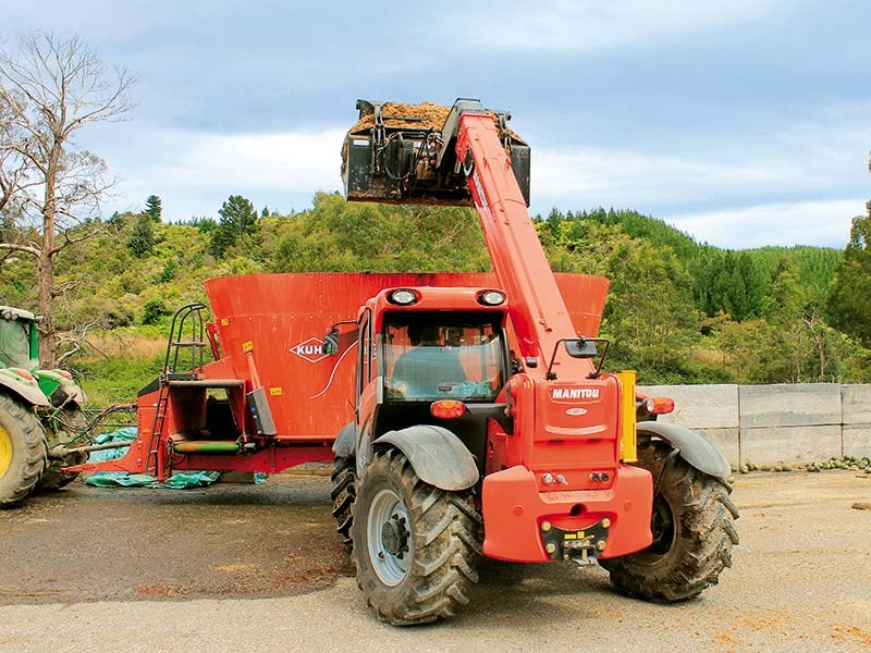 Review: Manitou MLT 840-137 PS