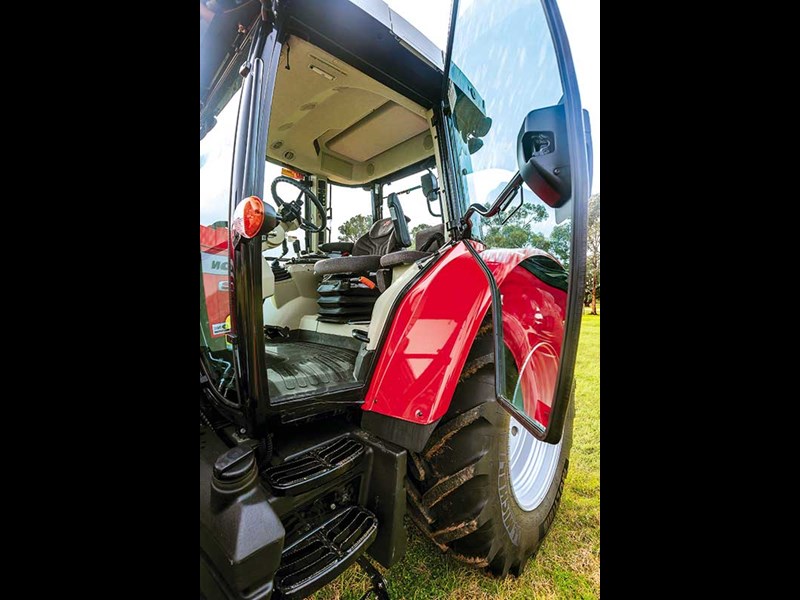 Top Tractor 2016: Massey Ferguson 5609