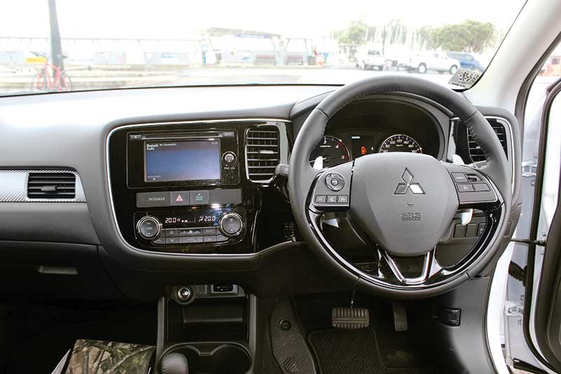 Mitsubishi Outlander SUV