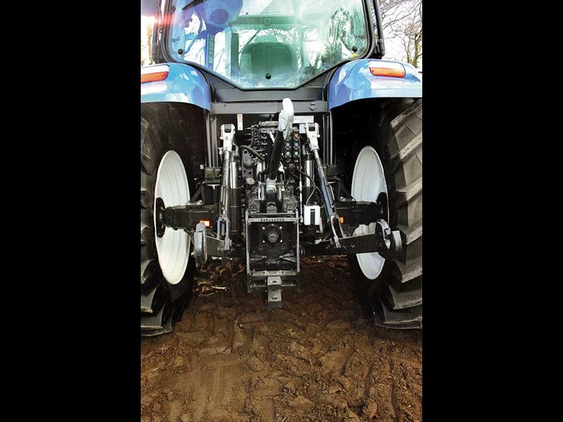 Top Tractor 2016: New Holland T6050 Plus