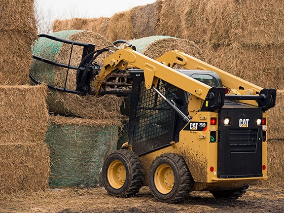 Cat Bale Grab for loaders with a universal, skid-steer-type interface