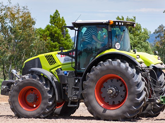 Claas axion 870 tractor review