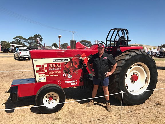International 'Red Devil' pull tractor at Wimmera Field Days