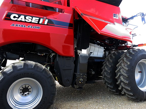 The Case IH 3000H On-Combine Grain Analyser is now available for delivery with the MY16 Axial-Flow 140 and 240 Series combine harvesters.