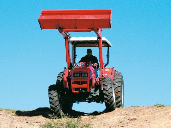Mahindra 7520 tractor 1