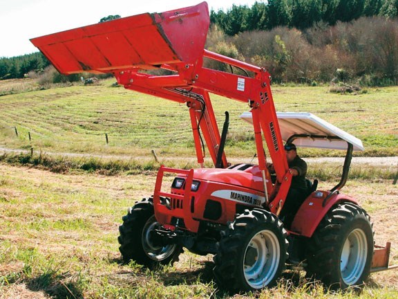 Mahindra 7520 tractor 5
