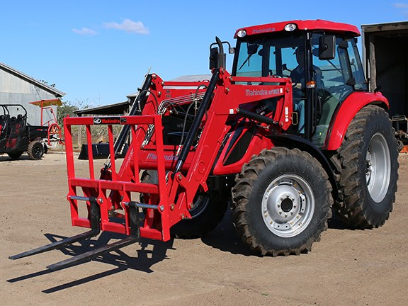 A quick-hitch design makes switching from buckets to pallet forks and other attachments quick and easy.
