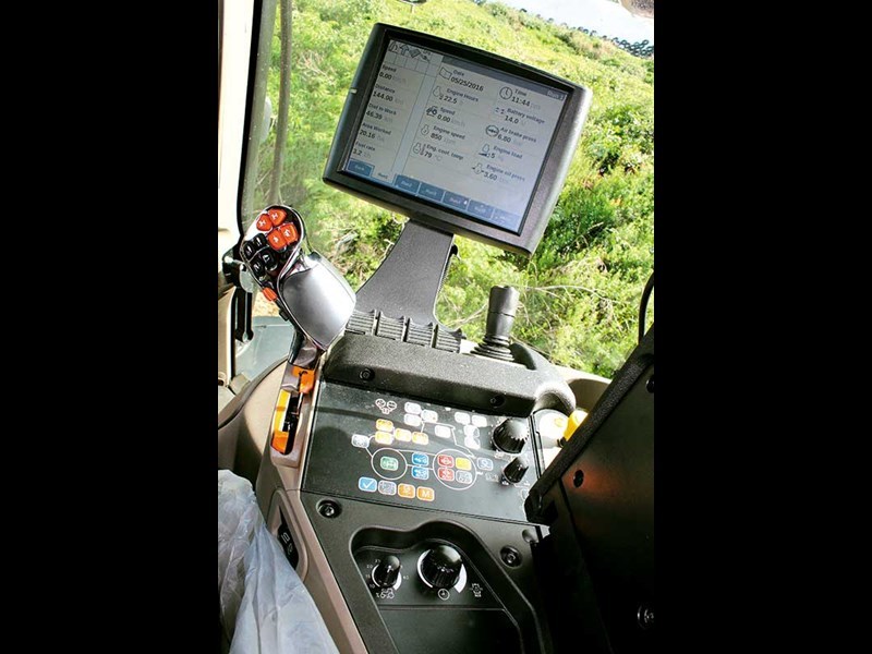 The AFS Pro 700 touchscreen.