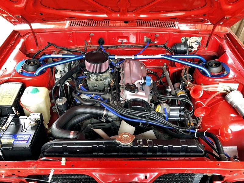 Nissan Bluebird TRX engine
