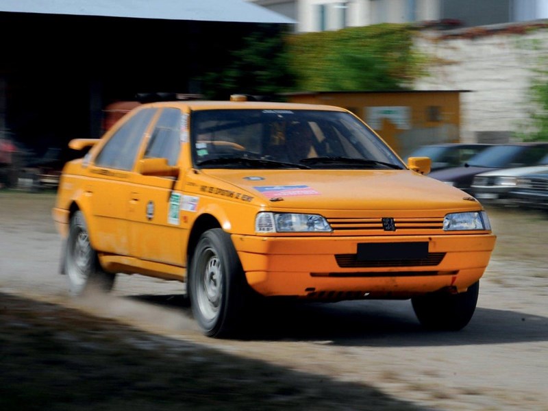 Peugeot 405 rally raid proto