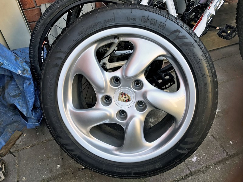 Porsche 944 oem wheels