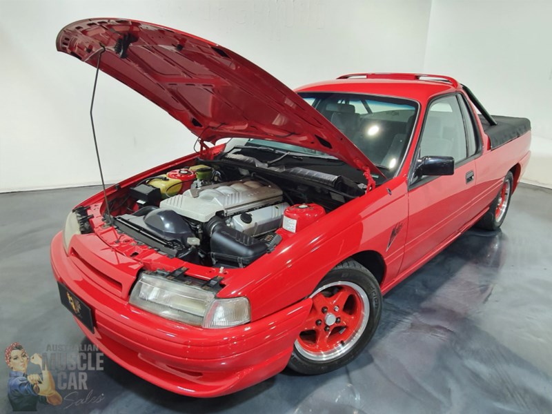 HSV VG Maloo front side bonnet