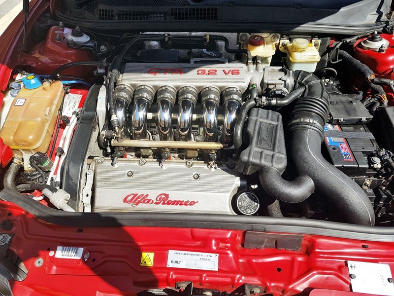 Alfa Romeo 147 GTA engine