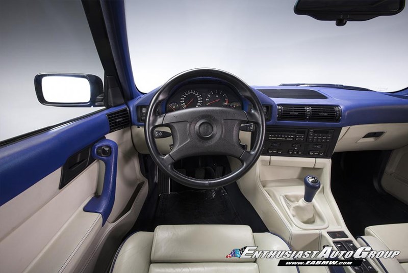 BMW E34 M5 wagon interior