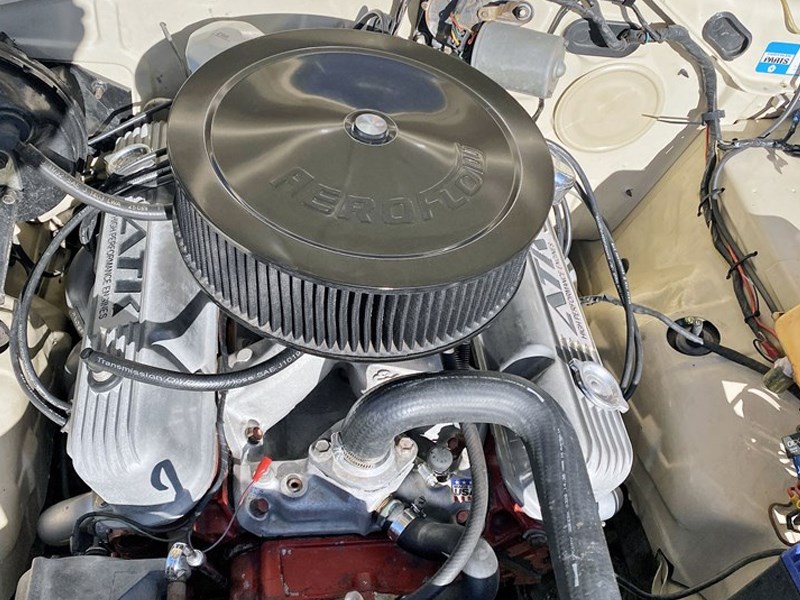 VG Dodge ute engine