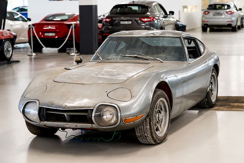 toyota 2000gt restoration 11