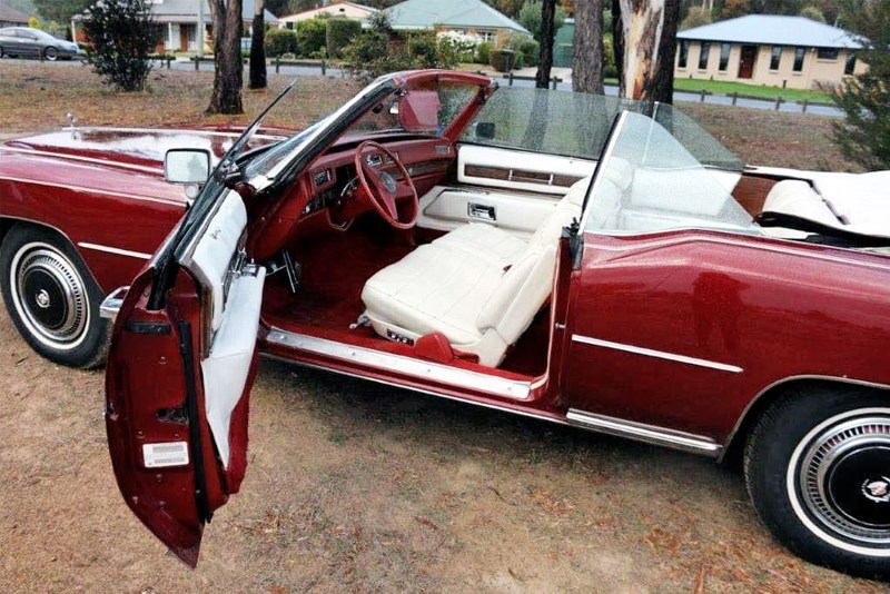 Cadillac Eldorado side interior