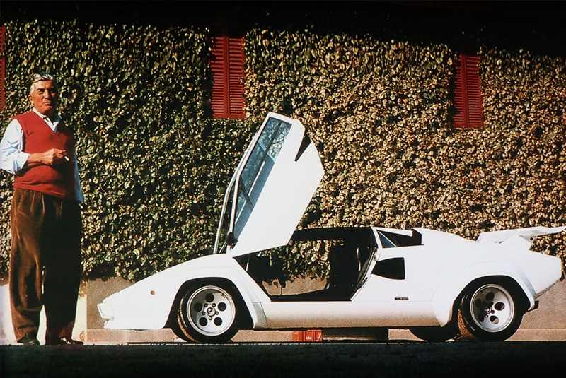 Ferruccios Lamborghini Countach side