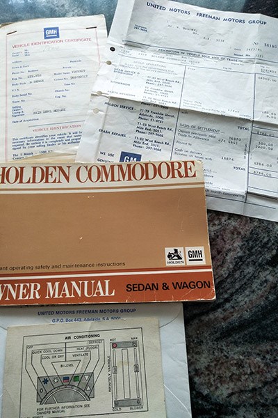 holden vb commodore papers
