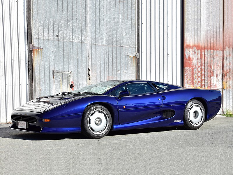 jag xj220