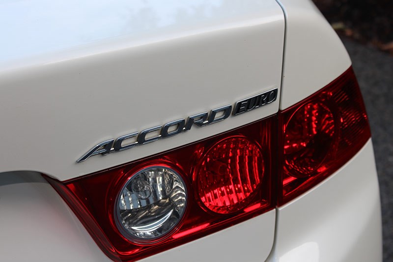 honda accord euro tail light