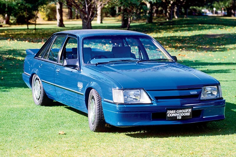 hdt vk ss group a commodore