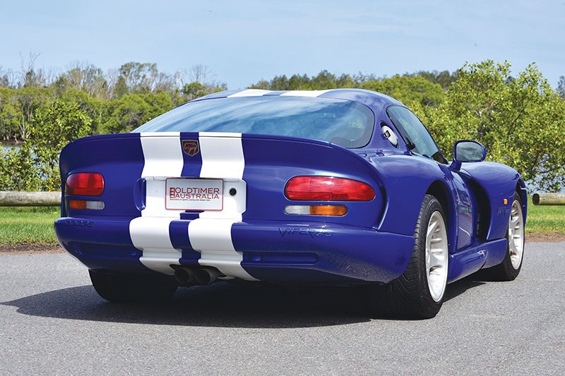 dodge viper rear 2