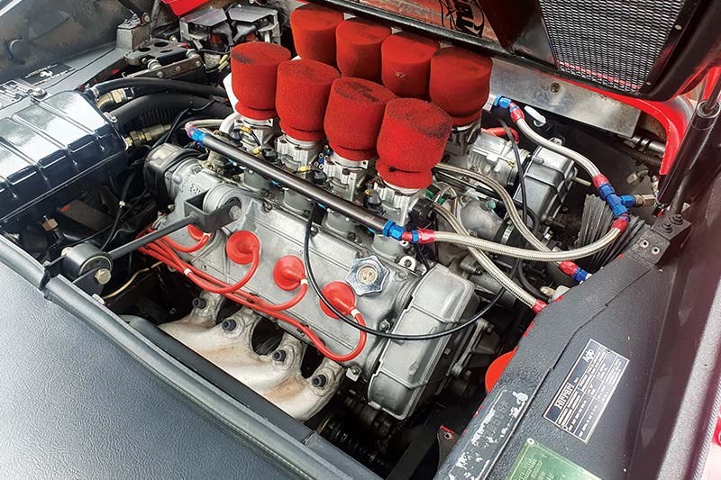 ferrari 328 gts engine bay