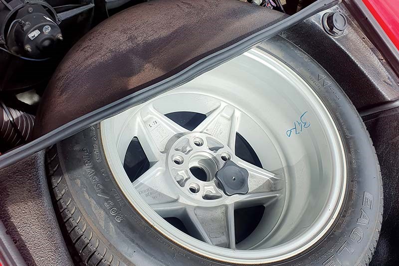 ferrari 328 gts wheel