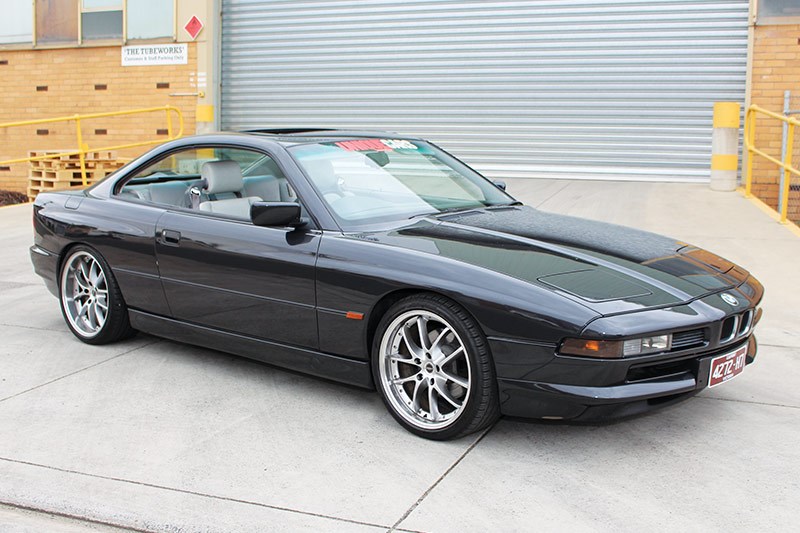 bmw 850 front