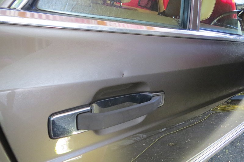 mercedes benz damaged panel