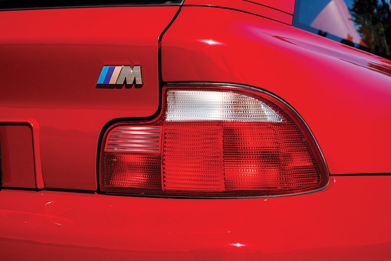 bmw m coupe tail light
