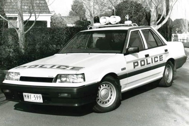 nissan skyline police car