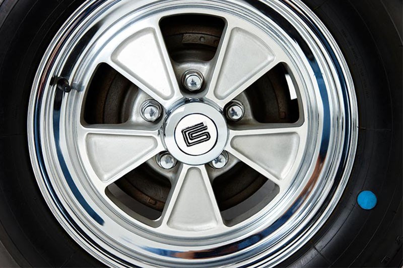 shelby mustang gt350 wheel 2