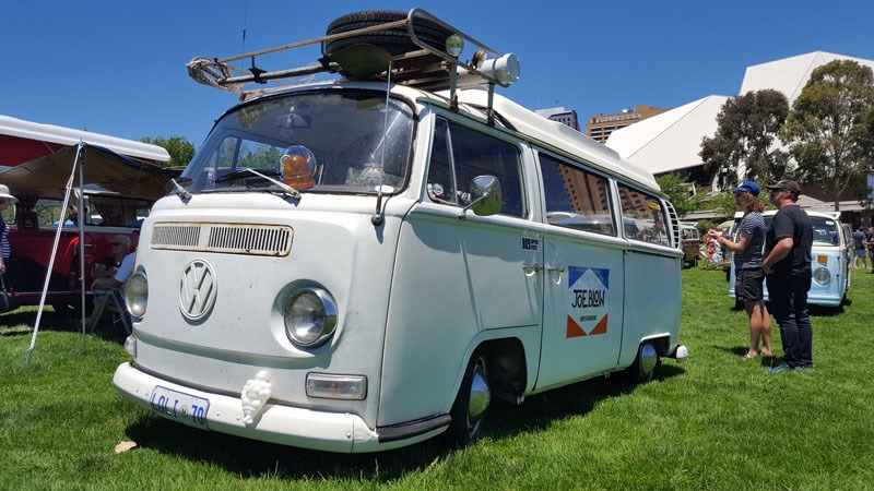 19 Early bay window low light camper was ultra stanced