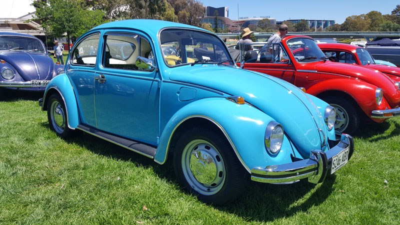 32 This 1976 Beetle was imported from Mexico by the owner where his Mum was the first and only owner