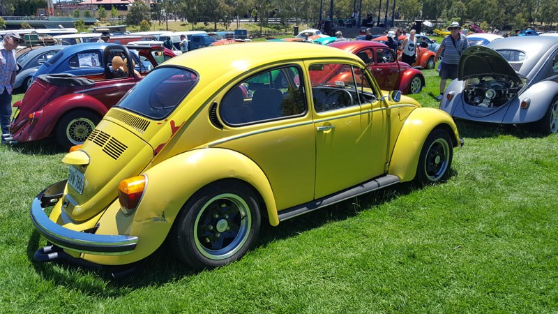 37 Survivor spec sitting nice on some Porsche rims