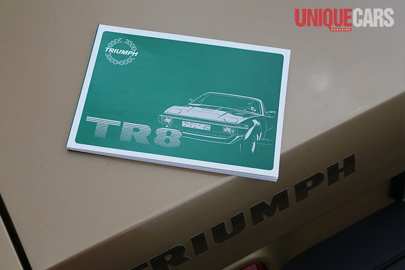 triumph tr8 book