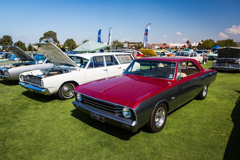 3285 chryslers by the bay