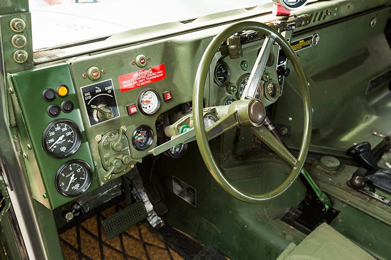 humvee dash