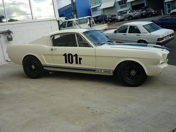 1965 Shelby Mustang GT350R recreation 