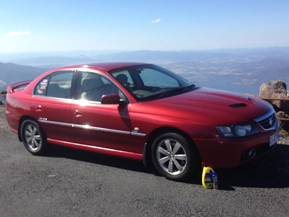 2003 VY Holden Calais 