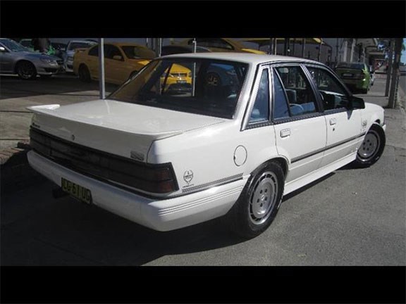 1985 Holden VK Commodore 