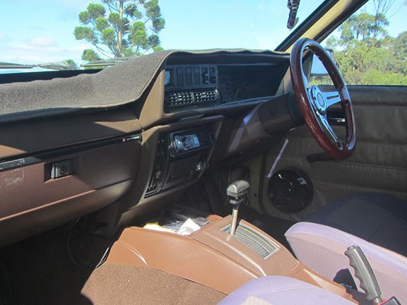 1982 VH Holden Commodore SL 