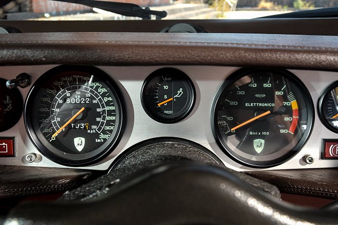 lamborghini countach dash 2