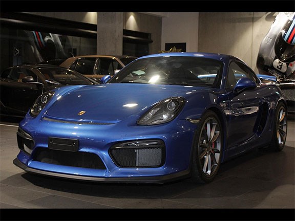 2015 Porsche Cayman GT4 