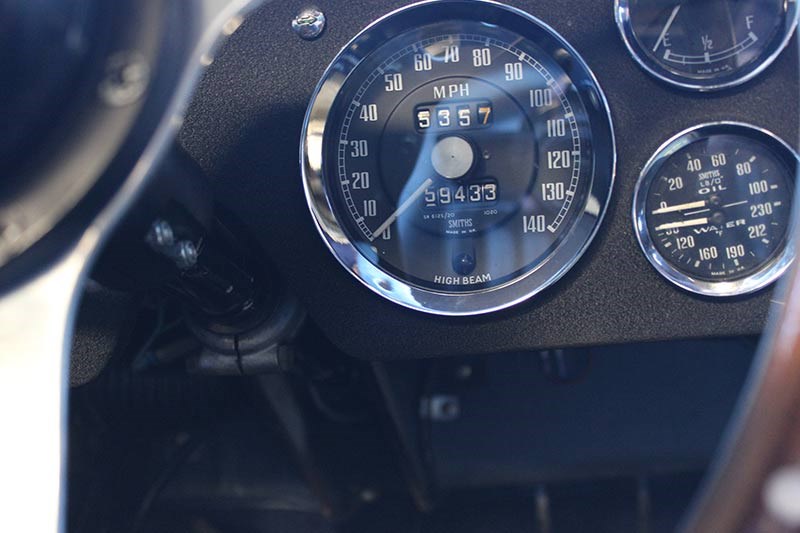 austin healey gauges